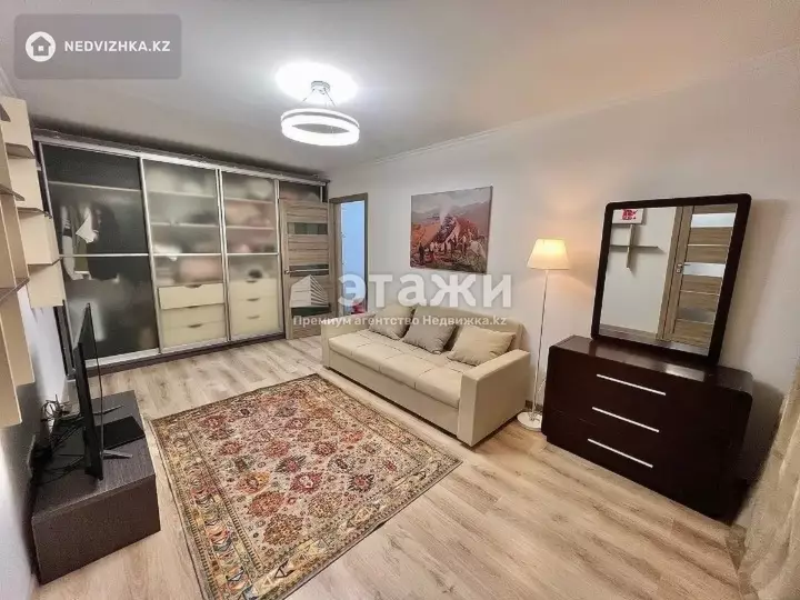 45 м², 2-комнатная квартира, этаж 3 из 5, 45 м², изображение - 1
