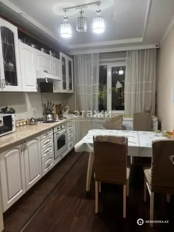 2-комнатная квартира, этаж 2 из 5, 59 м²