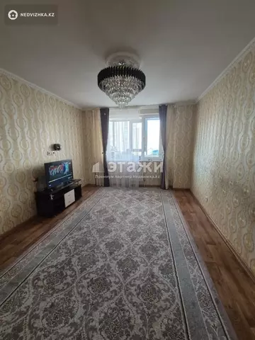 3-комнатная квартира, этаж 10 из 24, 83 м²