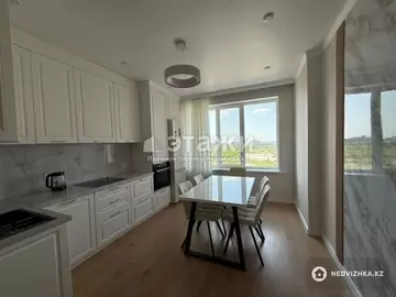 3-комнатная квартира, этаж 14 из 17, 85 м²