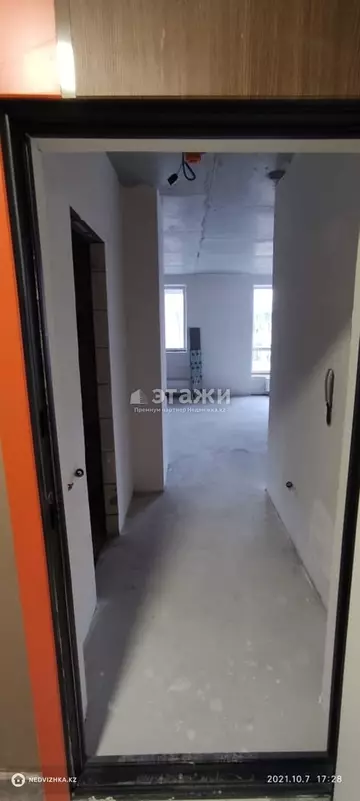 1-комнатная квартира, этаж 2 из 10, 44 м²
