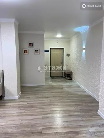 3-комнатная квартира, этаж 8 из 9, 94 м²