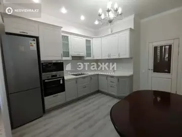 3-комнатная квартира, этаж 3 из 10, 102 м²