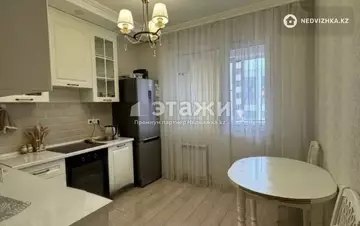 3-комнатная квартира, этаж 8 из 10, 82 м²