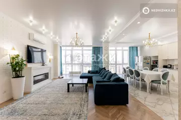 4-комнатная квартира, этаж 11 из 16, 134 м²