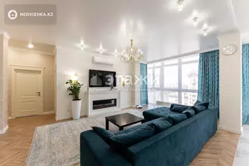 4-комнатная квартира, этаж 11 из 16, 134 м²