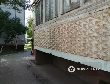 2-комнатная квартира, этаж 1 из 9, 52 м²