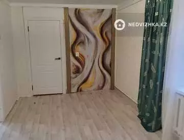 3-комнатная квартира, этаж 2 из 3, 60 м², на длительный срок
