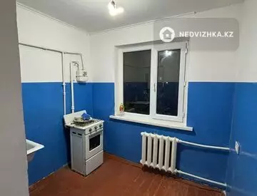 1-комнатная квартира, этаж 4 из 4, 32 м²