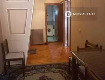 2-комнатная квартира, этаж 3 из 5, 56 м², на длительный срок