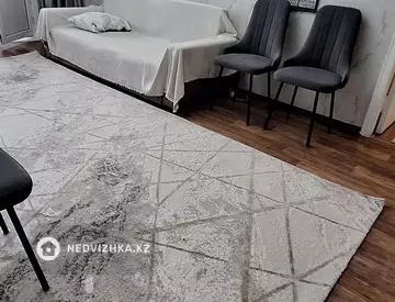2-комнатная квартира, этаж 3 из 5, 45 м²