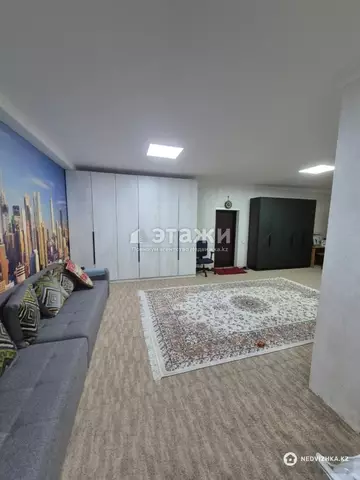 6-комнатный дом, 8 соток, 337 м²