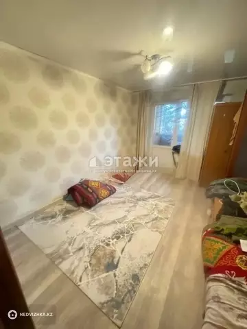 2-комнатная квартира, этаж 2 из 5, 48 м²