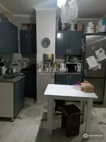 2-комнатная квартира, этаж 9 из 12, 46 м²