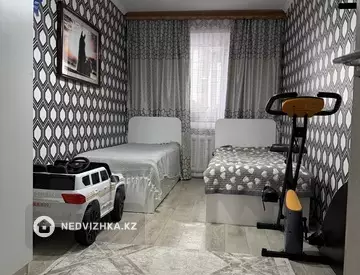 4-комнатная квартира, этаж 7 из 10, 79 м²