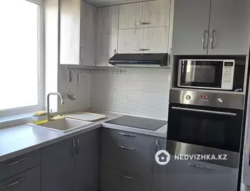 4-комнатная квартира, этаж 5 из 5, 82 м²