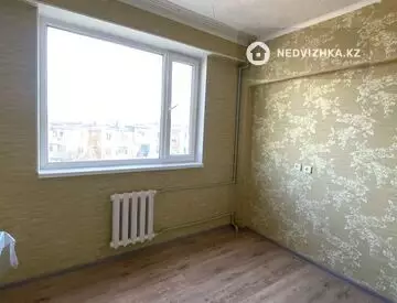 1-комнатная квартира, этаж 4 из 5, 38 м²