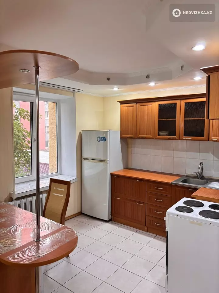 54.2 м², 2-комнатная квартира, этаж 3 из 9, 54 м², изображение - 1