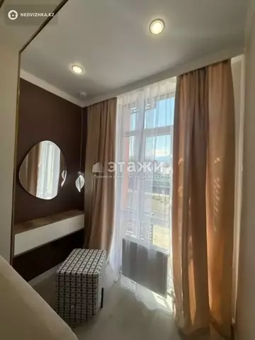 1-комнатная квартира, этаж 4 из 10, 39 м²