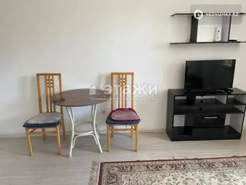 1-комнатная квартира, этаж 8 из 9, 38 м²