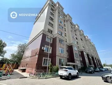 3-комнатная квартира, этаж 1 из 9, 65 м²