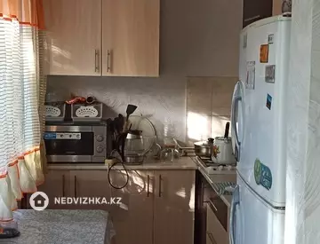 53 м², 3-комнатная квартира, этаж 2 из 5, 53 м², изображение - 4