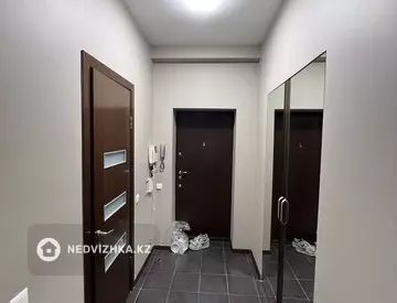 2-комнатная квартира, этаж 8 из 15, 50 м², на длительный срок