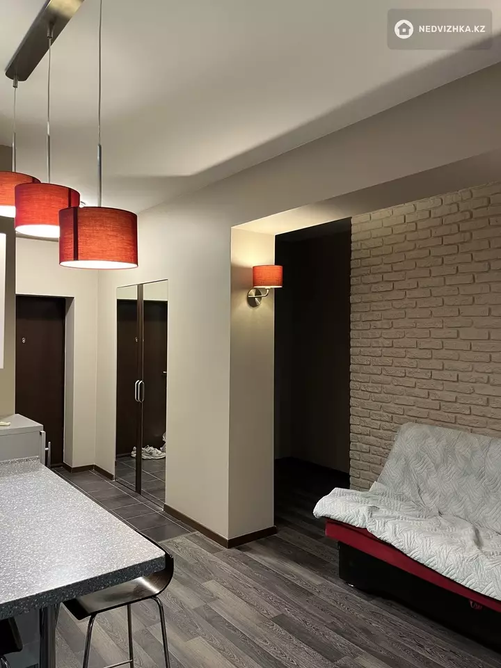 50 м², 2-комнатная квартира, этаж 8 из 15, 50 м², на длительный срок, изображение - 1