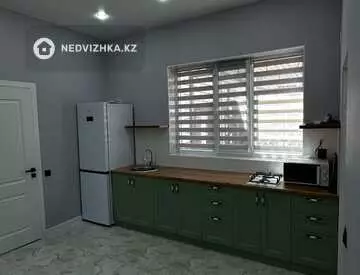 3-комнатный дом, 40 соток, 100 м², посуточно