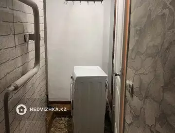 1-комнатная квартира, этаж 3 из 5, 18 м², на длительный срок