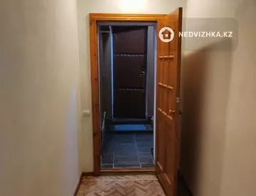 3-комнатная часть дома, 3 соток, 75 м²