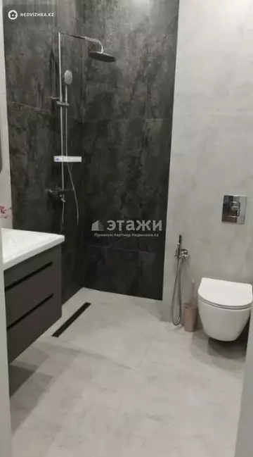 6-комнатная квартира, этаж 2 из 9, 185 м²