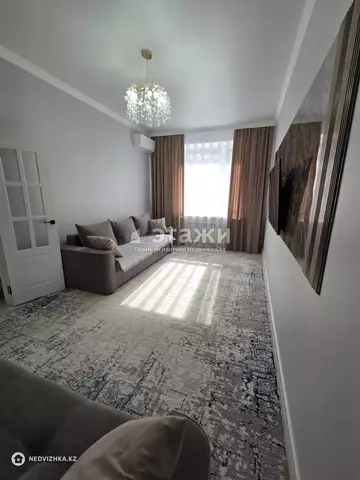 2-комнатная квартира, этаж 3 из 9, 66 м²