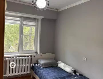 3-комнатная квартира, этаж 3 из 5, 51 м²