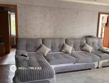 3-комнатная квартира, этаж 3 из 5, 51 м²