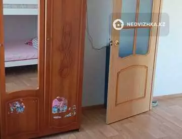 3-комнатная квартира, этаж 3 из 5, 54 м²