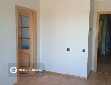 3-комнатная квартира, этаж 3 из 5, 54 м²