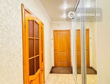 4-комнатная квартира, этаж 8 из 9, 78 м²