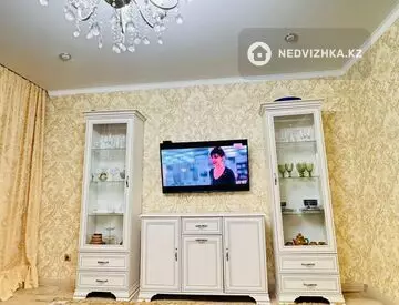 4-комнатная квартира, этаж 8 из 9, 78 м²