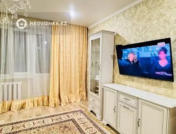4-комнатная квартира, этаж 8 из 9, 78 м²