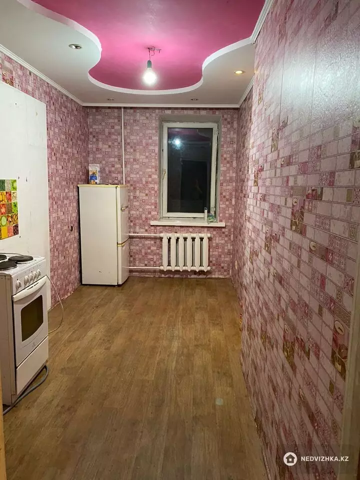 67 м², 3-комнатная квартира, этаж 2 из 9, 67 м², на длительный срок, изображение - 1