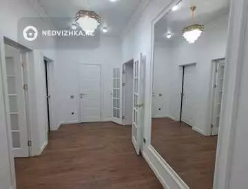 2-комнатная квартира, этаж 4 из 9, 72 м²
