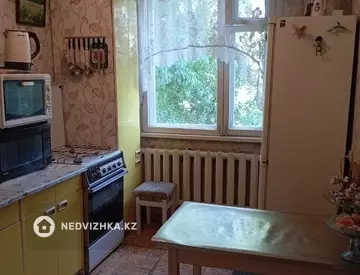 1-комнатная квартира, этаж 2 из 6, 39 м²