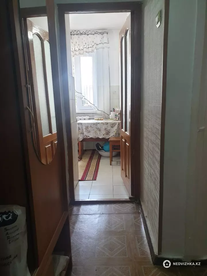 30 м², 1-комнатная квартира, этаж 2 из 2, 30 м², на длительный срок, изображение - 1