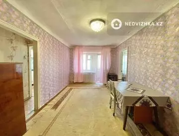2-комнатная квартира, этаж 3 из 4, 44 м²