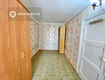 2-комнатная квартира, этаж 3 из 4, 44 м²