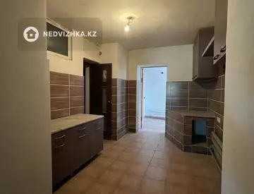 Здание, 2 этажа, 320 м²