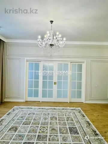 147 м², 4-комнатная квартира, этаж 4 из 7, 147 м², изображение - 2