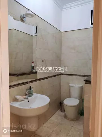 140 м², 4-комнатная квартира, этаж 3 из 8, 140 м², изображение - 1