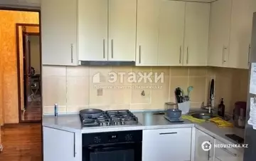 2-комнатная квартира, этаж 4 из 9, 50 м²